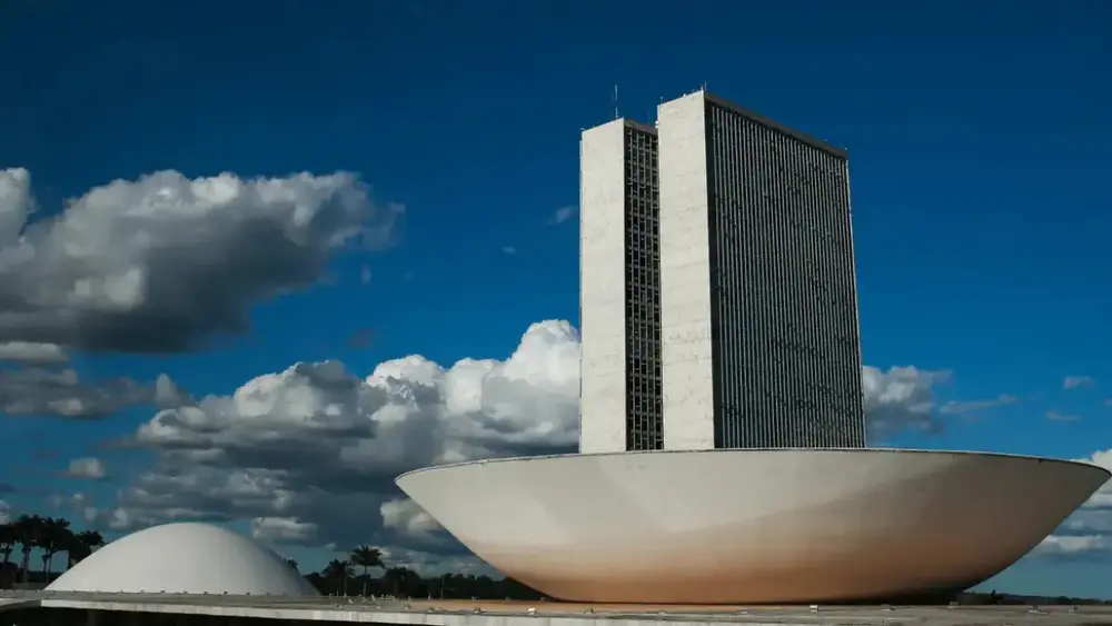 Estudo aponta risco à transparência no fortalecimento do Congresso