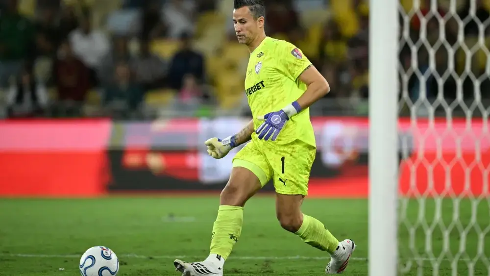 Flu vira sobre Palmeiras com gol de Cano e ajuda Flamengo